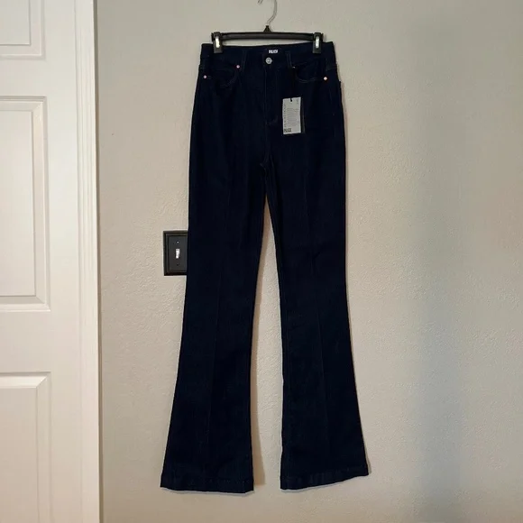 New PAIGE Iconic Flare Jean 28 - Picture 4 of 9